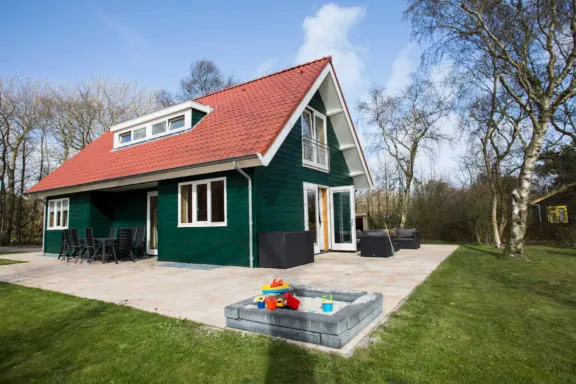 Vakantiehuis met sauna voor acht op Terschelling